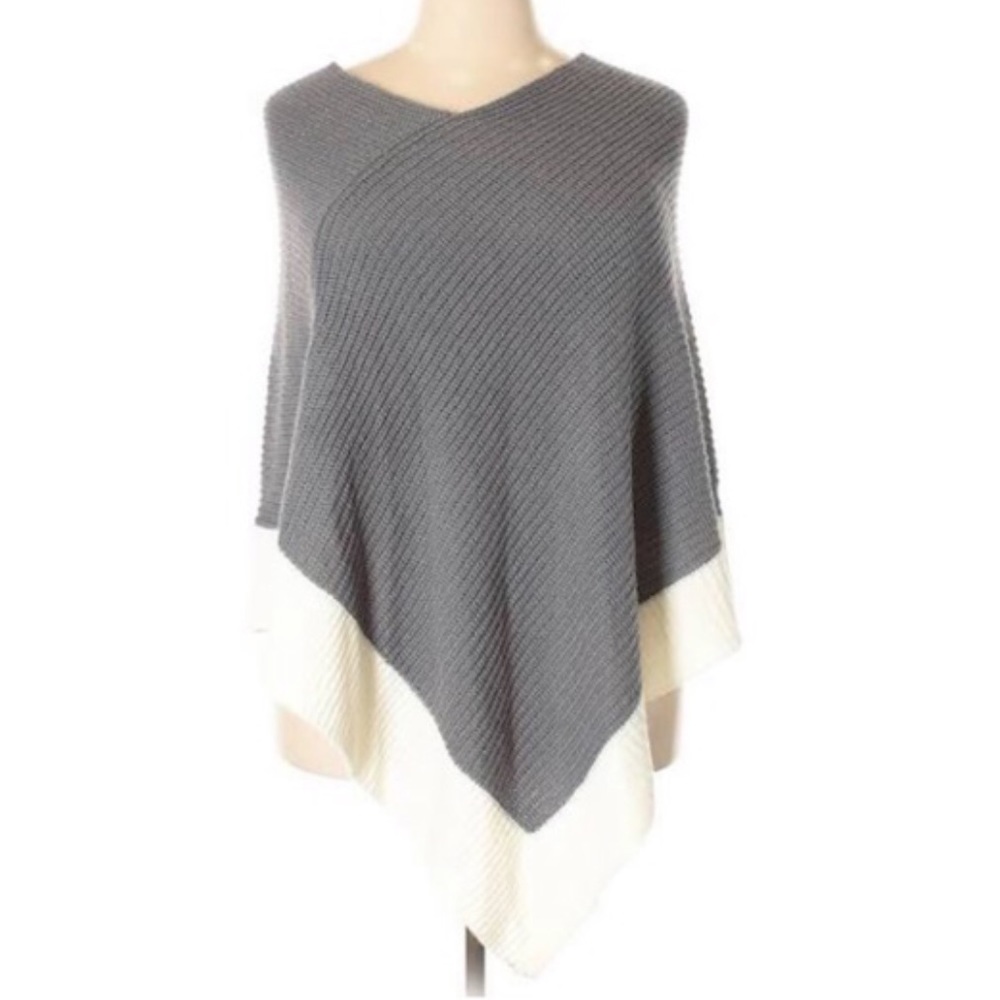 Loft Gray and White Poncho